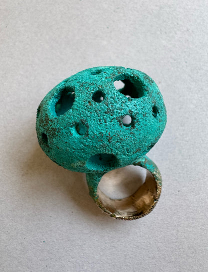 Underwater ring