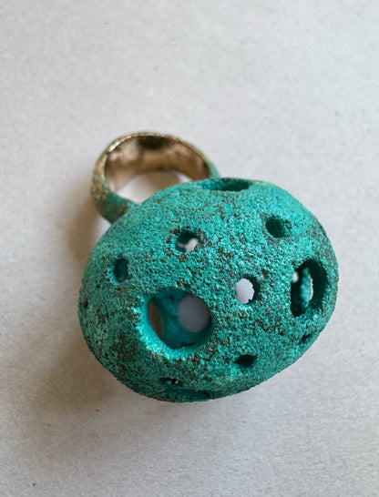 Underwater ring